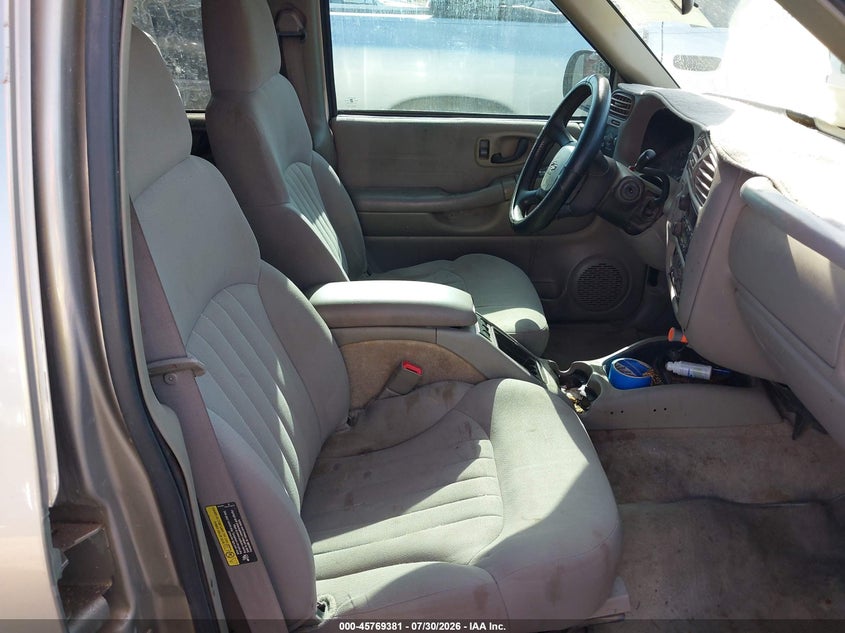 2005 CHEVROLET BLAZER auction photo 5