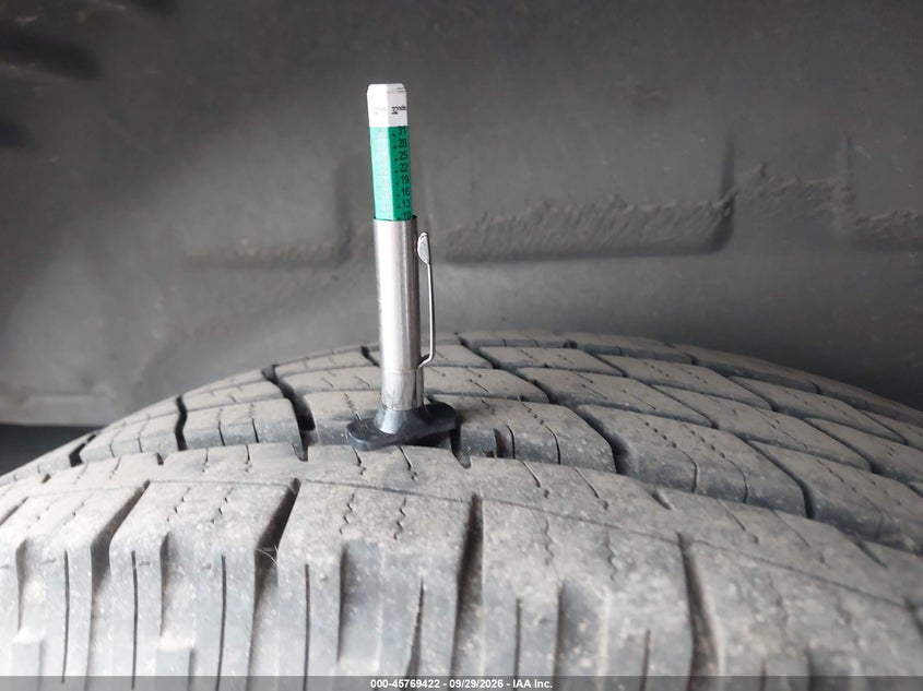 FORD E-150 2014 VIN 1FTNE1EW0EDA47572