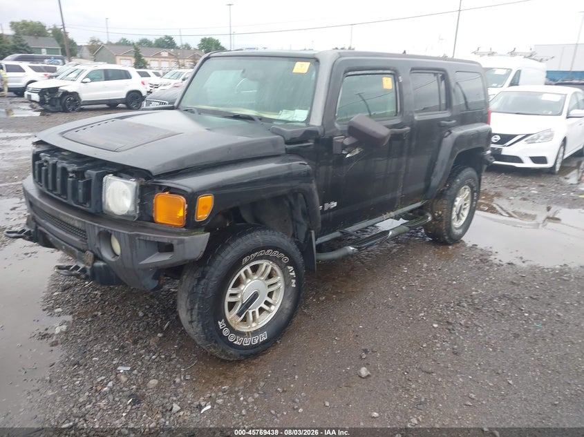2006 HUMMER H3 SUV auction photo 2