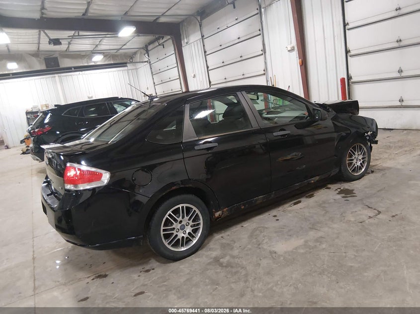 Vin: 1fahp3fn9aw138112, lot: 46268190, ford focus se 20104