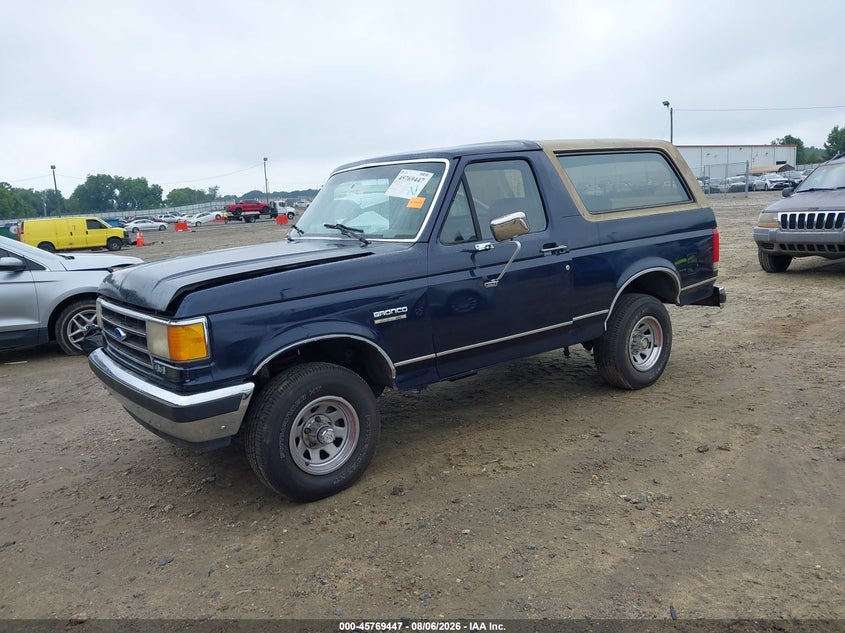 1989 Ford Bronco U100, Правый зад, IAAI, VIN 1FMEU15N8KLB48494 — фото 2
