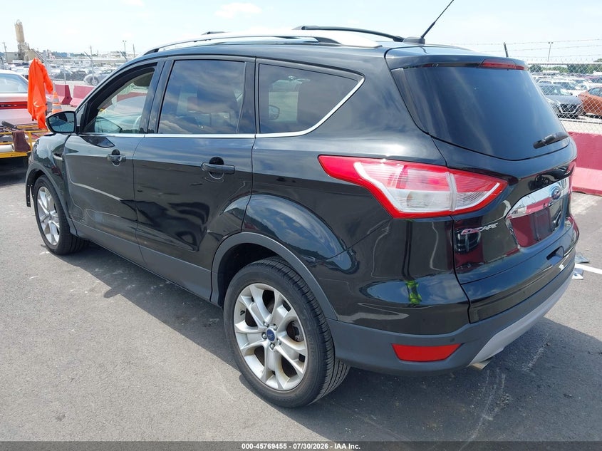 Vin: 1fmcu0j96fuc35062, lot: 46268204, ford escape titanium 20153