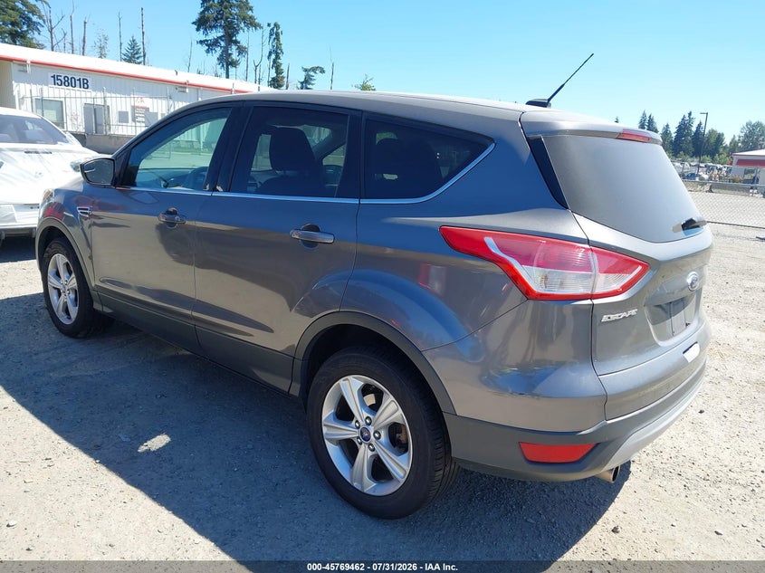 Vin: 1fmcu9gx9dua54819, lot: 46268211, ford escape se 20133