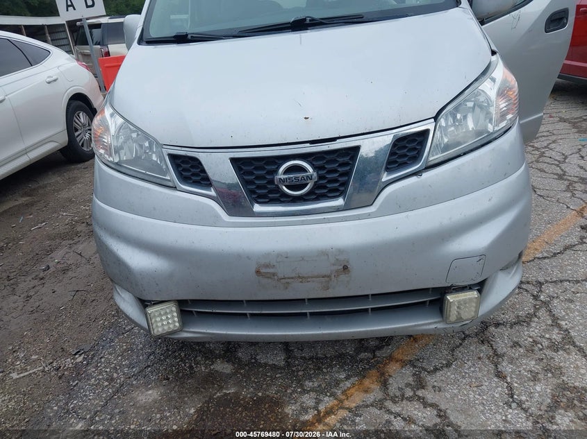 2015 NISSAN NV200 auction photo 6