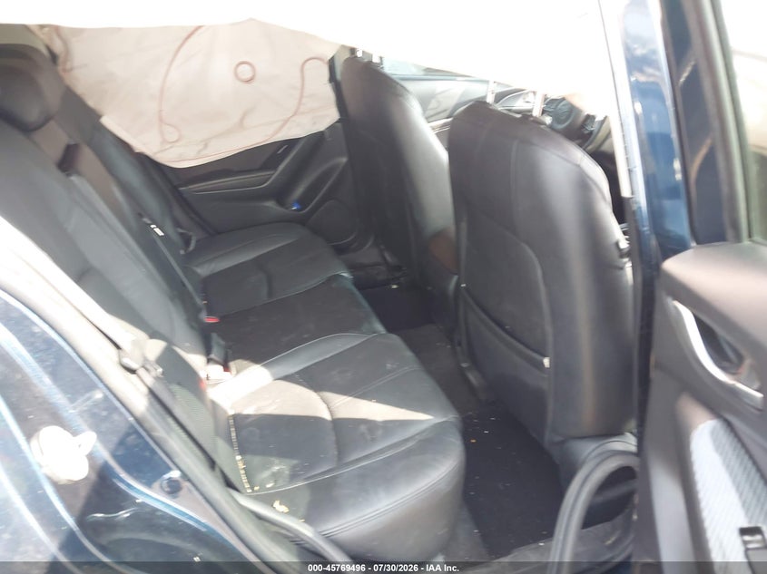 2018 MAZDA MAZDA3 auction photo 8