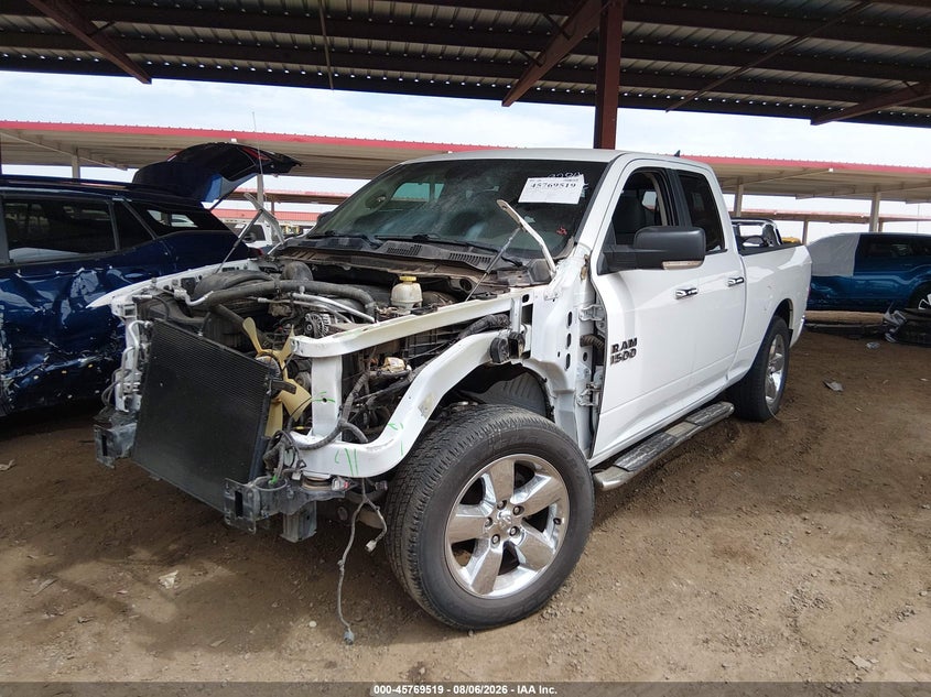 Vin: 1c6rr6gt7hs752074, lot: 46268268, ram 1500 big horn  4x2 6'4 box 20172