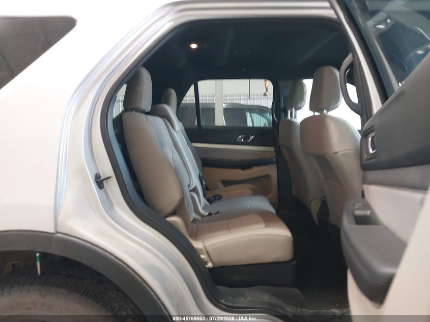 FORD EXPLORER 2018 VIN 1FM5K8B87JGC45660