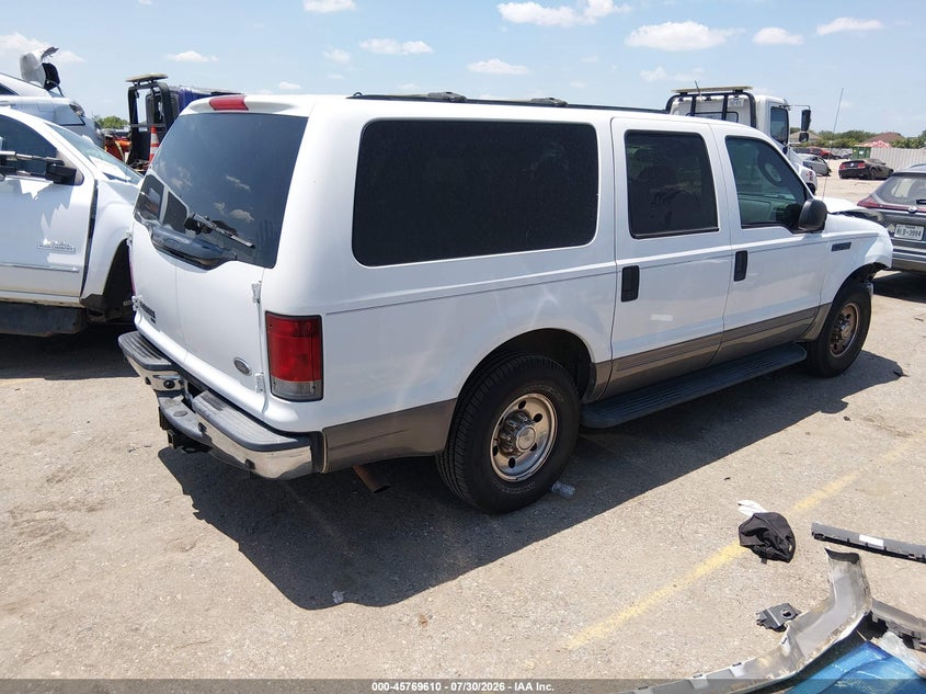 2005 FORD EXCURSION auction photo 4