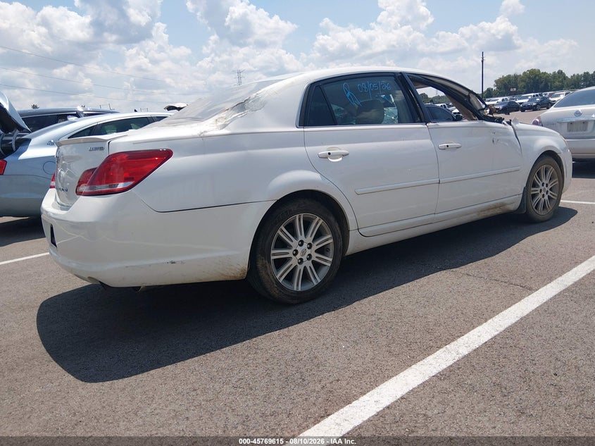 2007 TOYOTA AVALON auction photo 4
