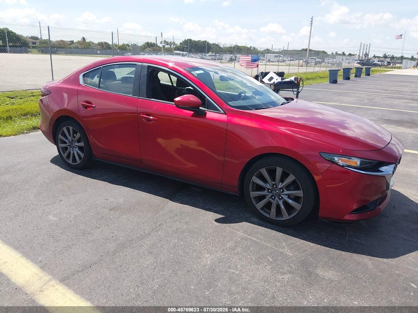 Vin: 3mzbpadl6lm129745, lot: 46268372, mazda mazda3 preferred package 2020 img_1