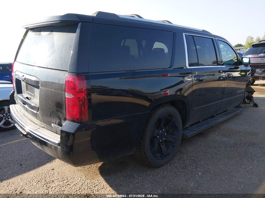 CHEVROLET SUBURBAN - zdjęcie 4