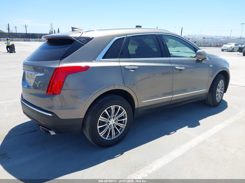 Vin: 1gyknbrs0hz266968, lot: 46268466, cadillac xt5 luxury 20174