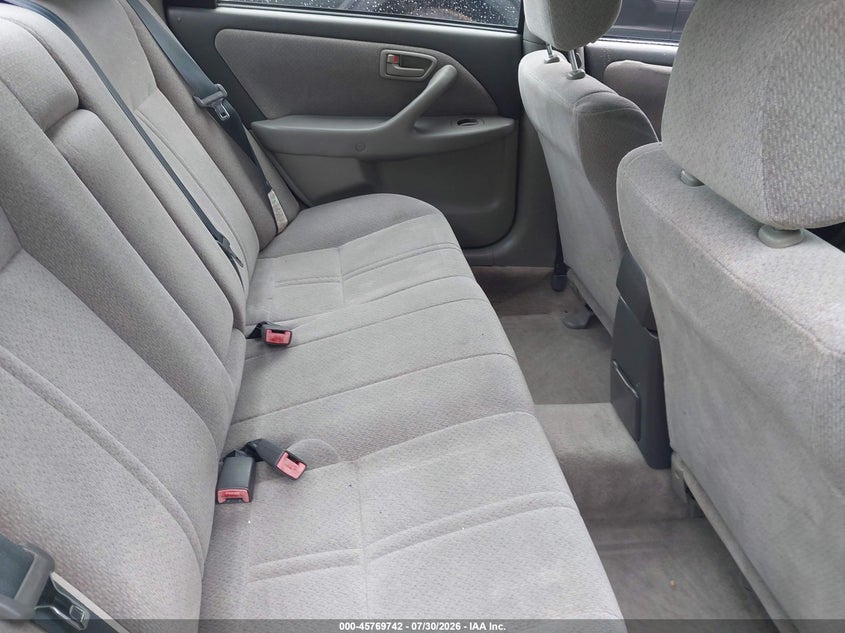 2001 TOYOTA CAMRY auction photo 8