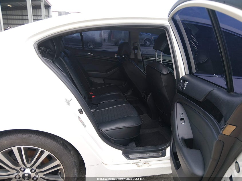 2014 KIA CADENZA auction photo 8