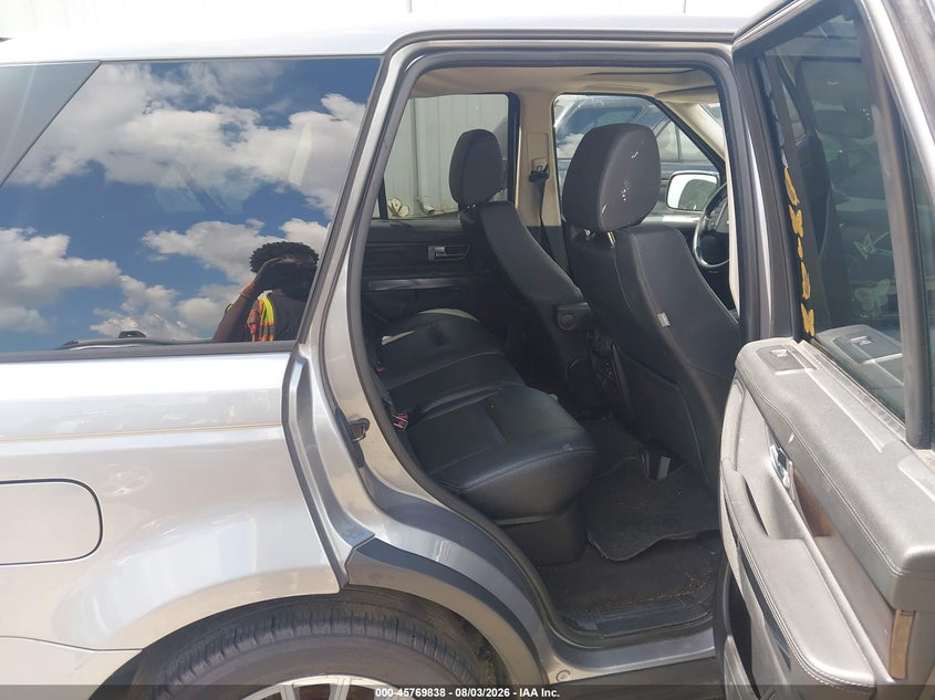 LAND-ROVER RANGE ROVER SPORT 2011 VIN SALSF2D48BA710530