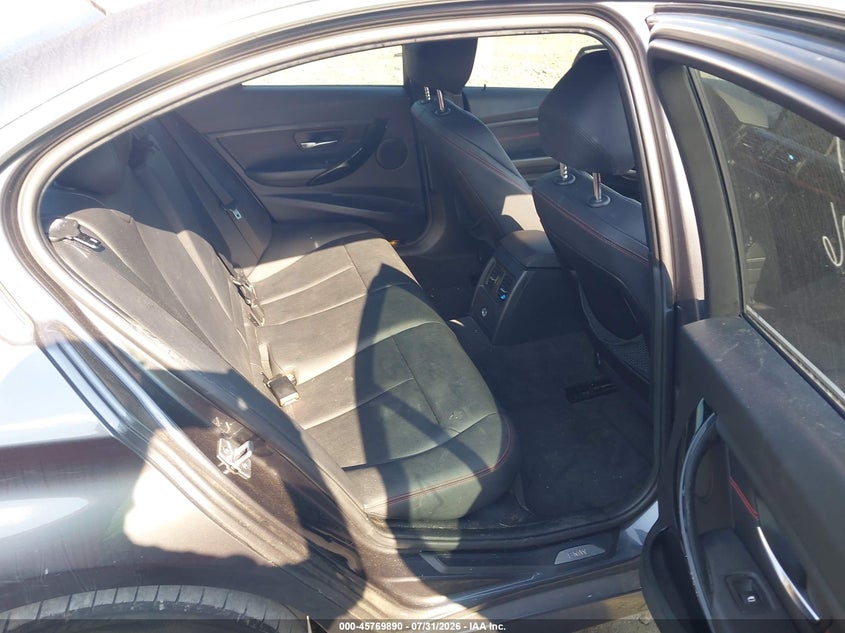 2013 BMW ACTIVEHYBRID 3 auction photo 8