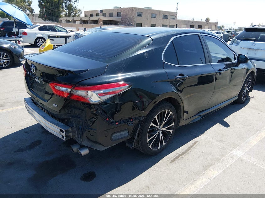 Vin: 4t1b11hk2ju579032, lot: 46268645, toyota camry se 20184