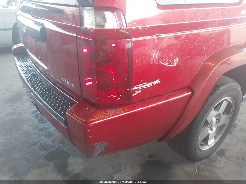 2010 JEEP COMMANDER auction photo 6