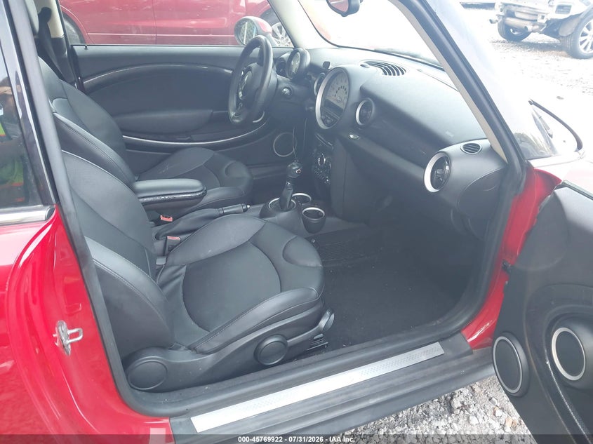 2013 MINI HARDTOP auction photo 5