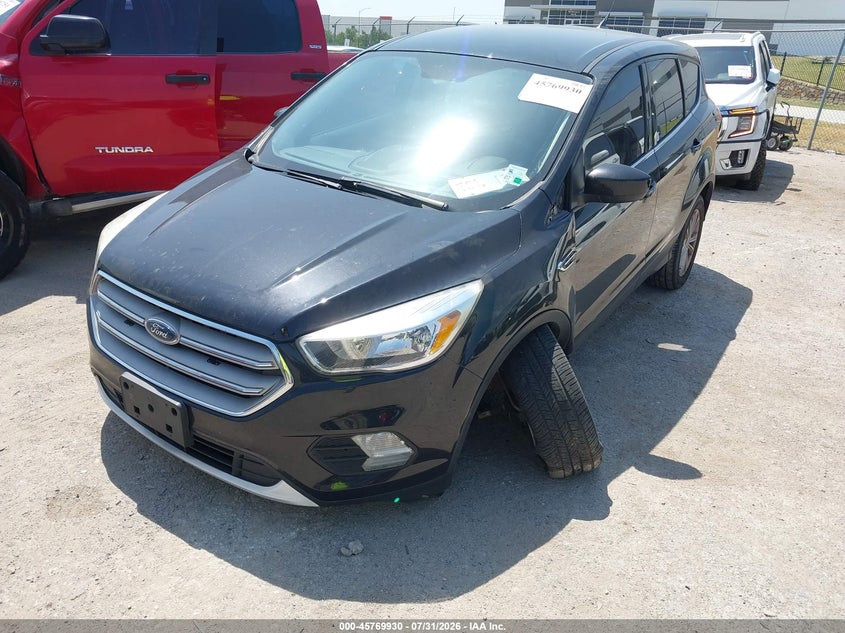 Vin: 1fmcu9gd9kuc26205, lot: 46268679, ford escape se 20192