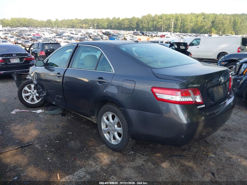 2011 TOYOTA CAMRY auction photo 3