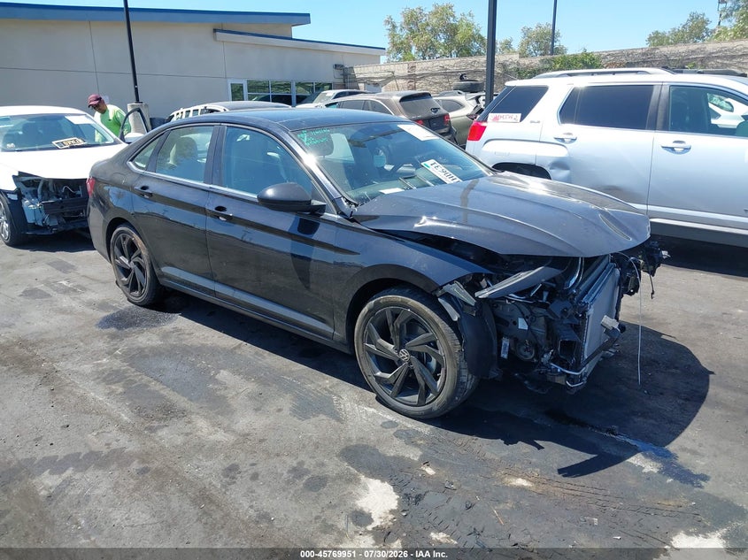 Vin: 3vw7x7bu1sm068615, lot: 46268700, volkswagen jetta 1.5t se 2025 img_1