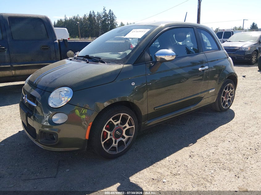 2013 Fiat 500, Right Front, IAAI, VIN 3C3CFFBR5DT663426 — photo 2