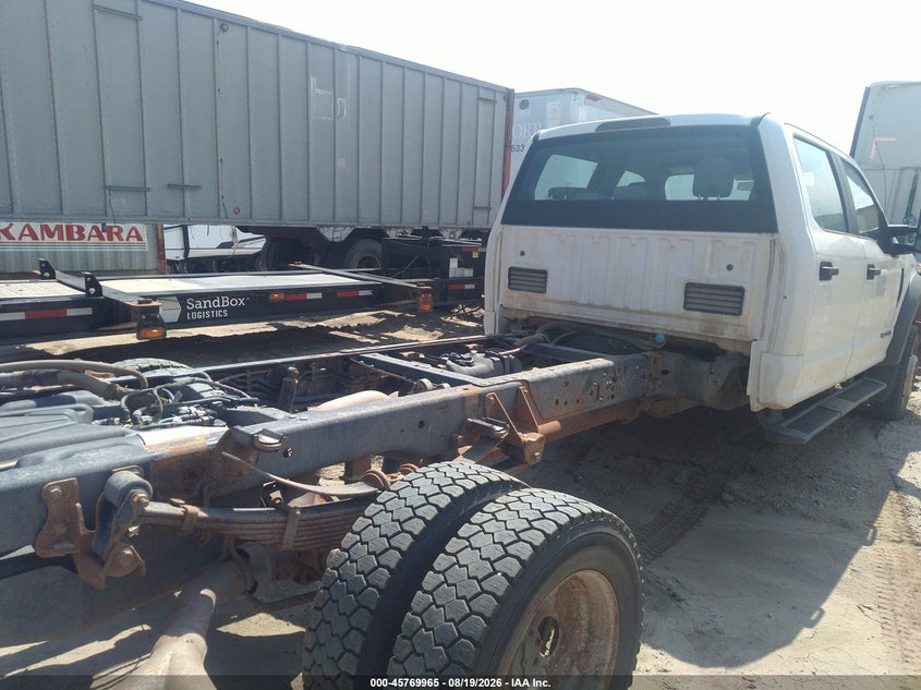 2017 FORD F-550 CHASSIS auction photo 3