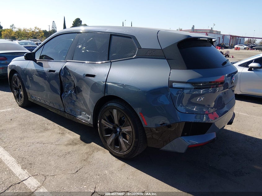 Vin: wb523cf07rcr20854, lot: 46268806, bmw ix xdrive50 20243