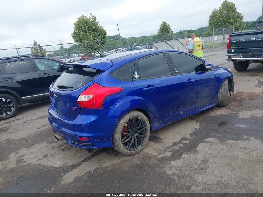 Vin: 1fadp3l90el358879, lot: 46268838, ford focus st 20144