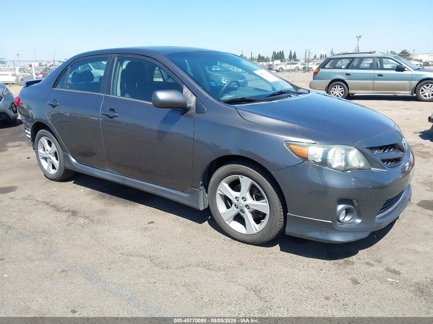 Vin: 5yfbu4eexdp152677, lot: 46268839, toyota corolla s 2013 img_1