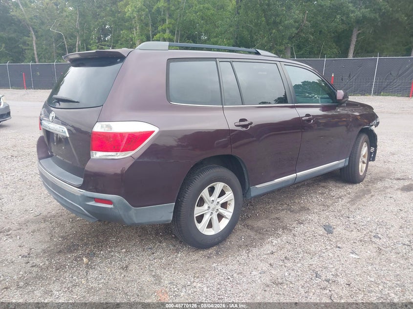 2012 TOYOTA HIGHLANDER auction photo 4