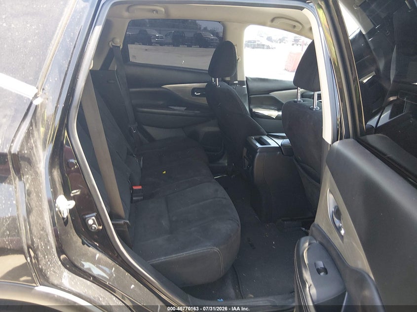 2018 NISSAN MURANO auction photo 8