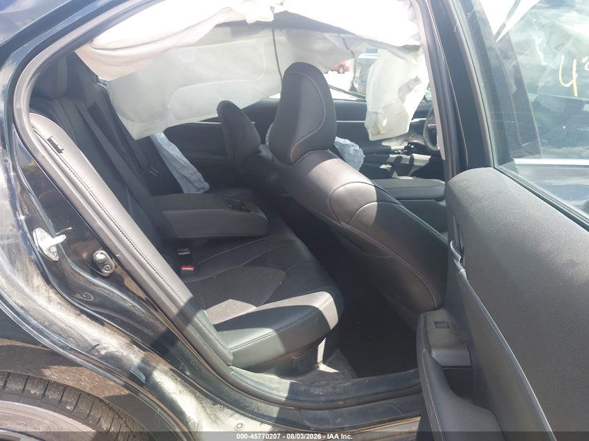 2021 TOYOTA CAMRY auction photo 8