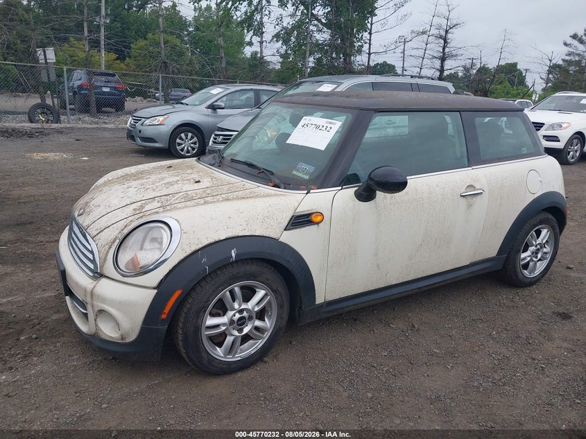 2013 MINI HARDTOP auction photo 6