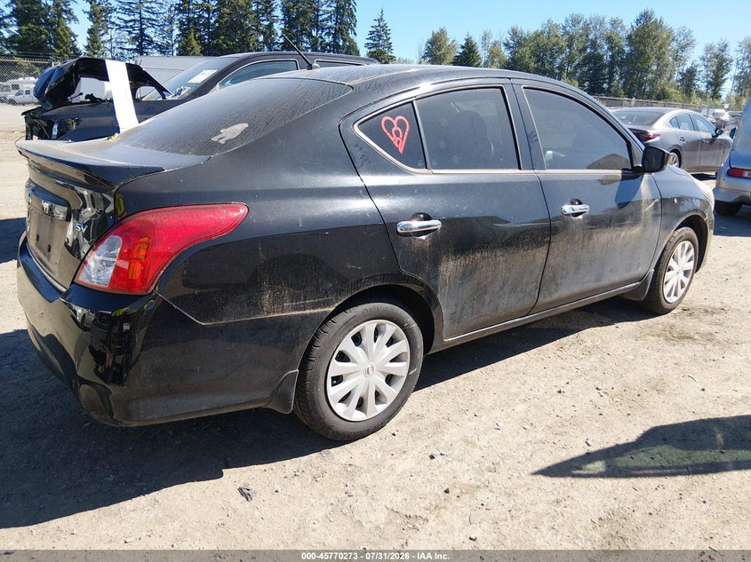 2017 NISSAN VERSA auction photo 4