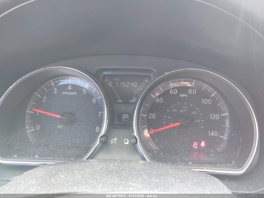 2017 NISSAN VERSA auction photo 7