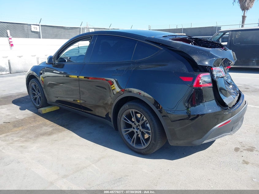 2025 TESLA MODEL Y auction photo 3