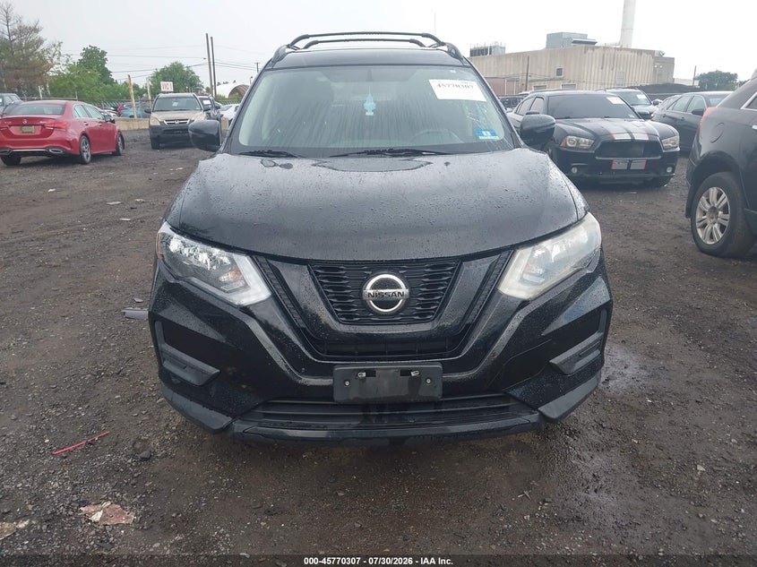 Фото 6 - NISSAN ROGUE