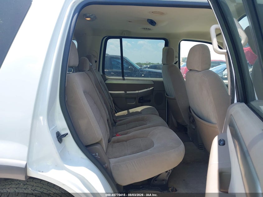 2004 FORD EXPLORER auction photo 8
