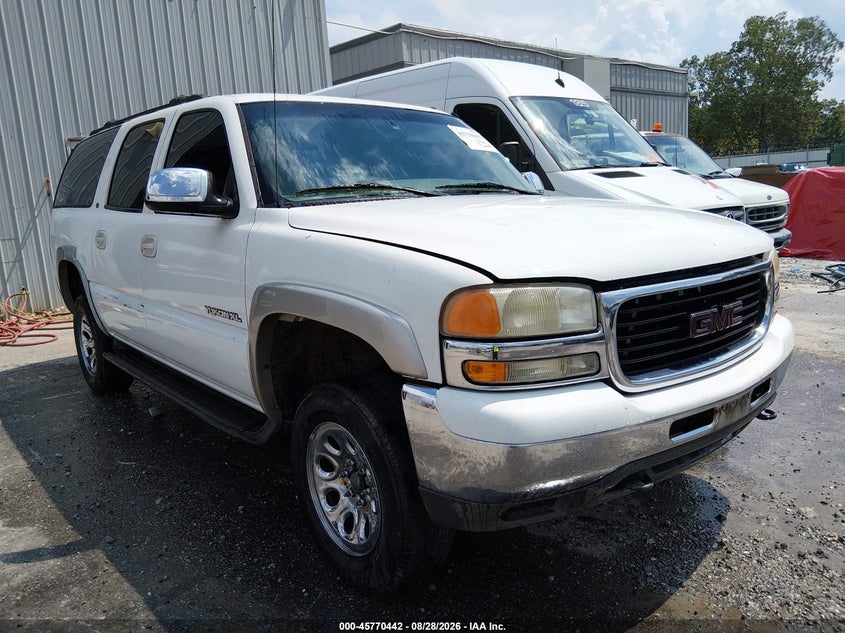 2001 GMC YUKON XL 1500 auction photo 1