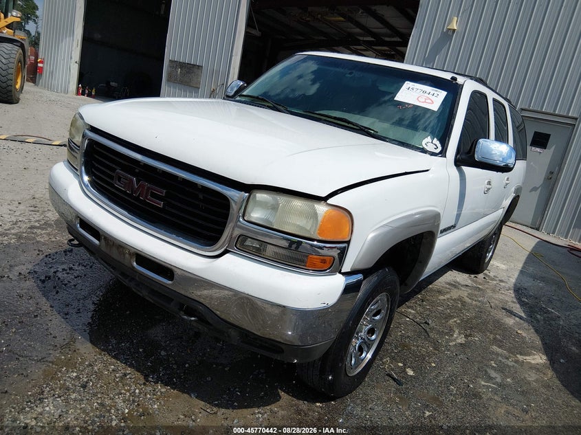 2001 GMC YUKON XL 1500 auction photo 2