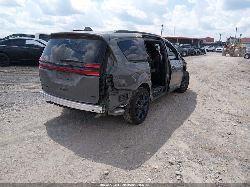 2022 CHRYSLER PACIFICA auction photo 4