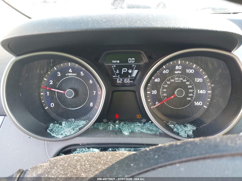 2016 HYUNDAI ELANTRA auction photo 7