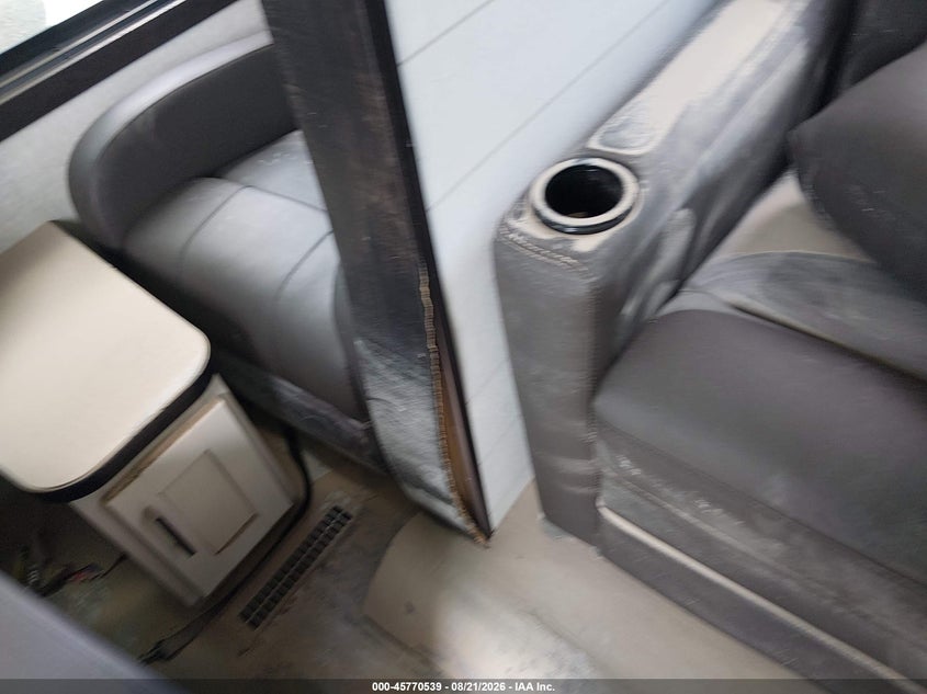 2024 JAYCO JAY FLIGHT SERIES M-265 RLS auction photo 6