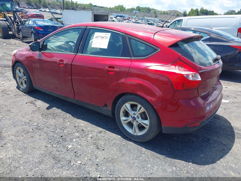 Vin: 1fadp3k25dl258781, lot: 46269353, ford focus se 20133
