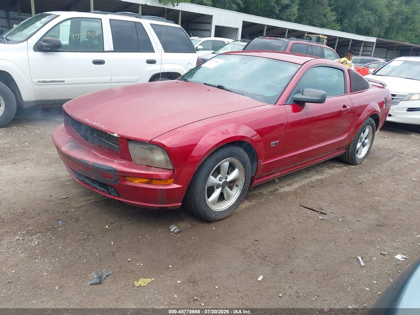 2008 FORD MUSTANG auction photo 2