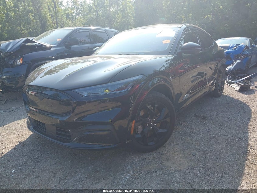 Vin: 3fmtk3su1pmb02077, lot: 46269449, ford mustang mach-e premium 20232