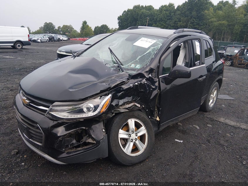 2018 CHEVROLET TRAX auction photo 2