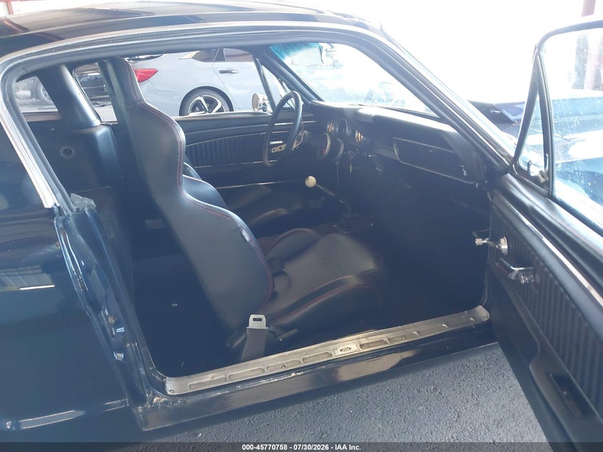 1966 FORD MUSTANG auction photo 5